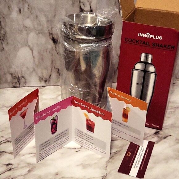 Metal Cocktail Shaker With Strainer & Lid 9 1/2" tall New - Picture 5 of 10